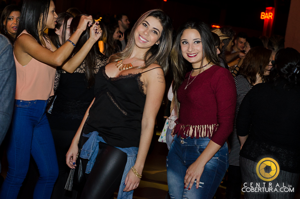 Festival sertanejo com Munhoz & Mariano e Paula Mattos
