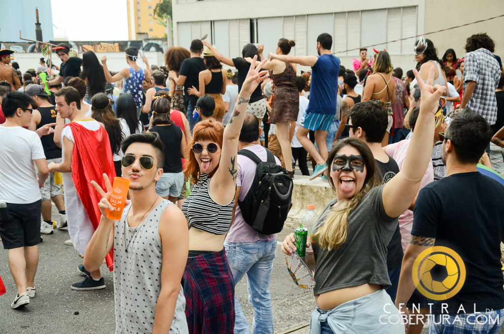 Bloco Agrada Gregos 2016