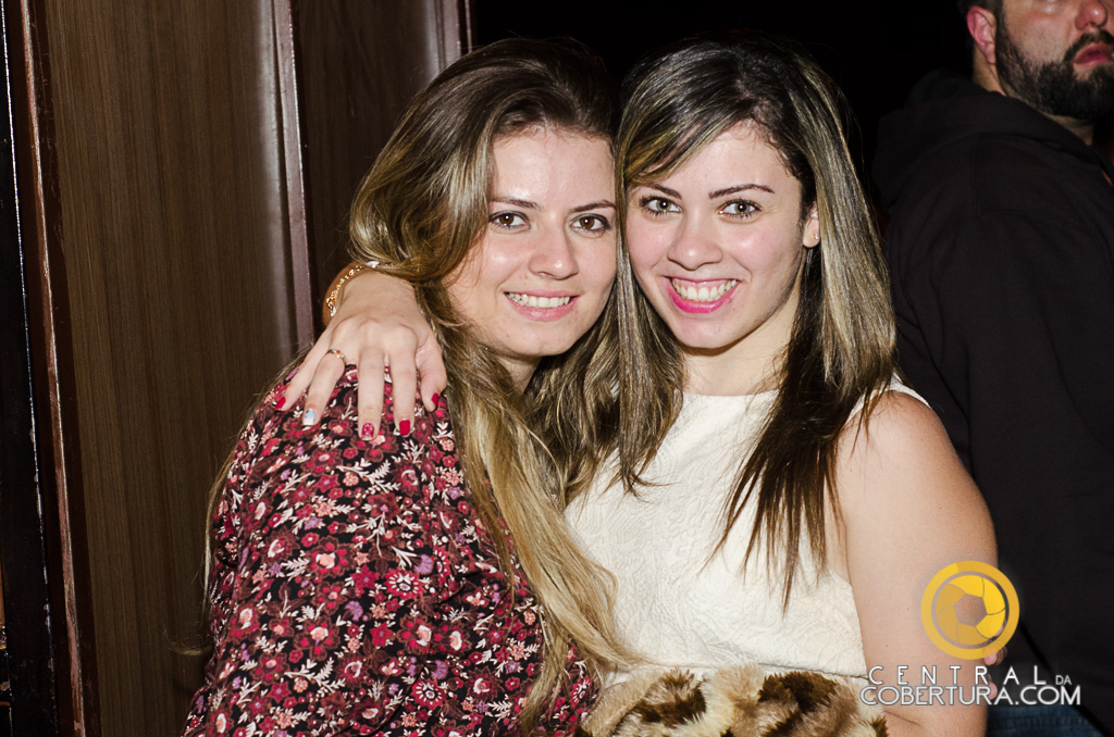 Lançamento da Festa do Peão de Barretos com Simone e Simaria