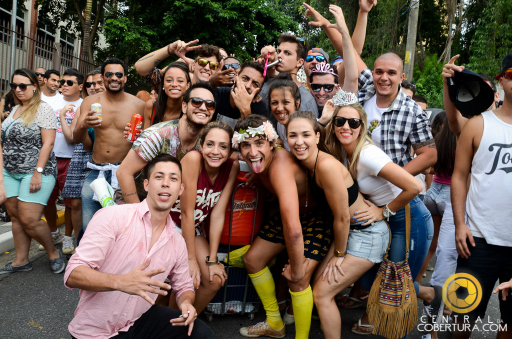 Bloco Pequeno Burguês 2015