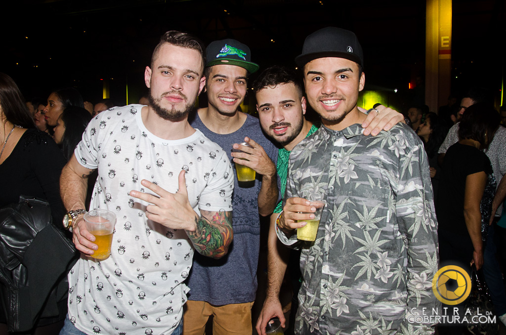Festival sertanejo com Munhoz & Mariano e Paula Mattos