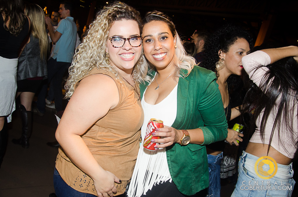 Festival sertanejo com Munhoz & Mariano e Paula Mattos