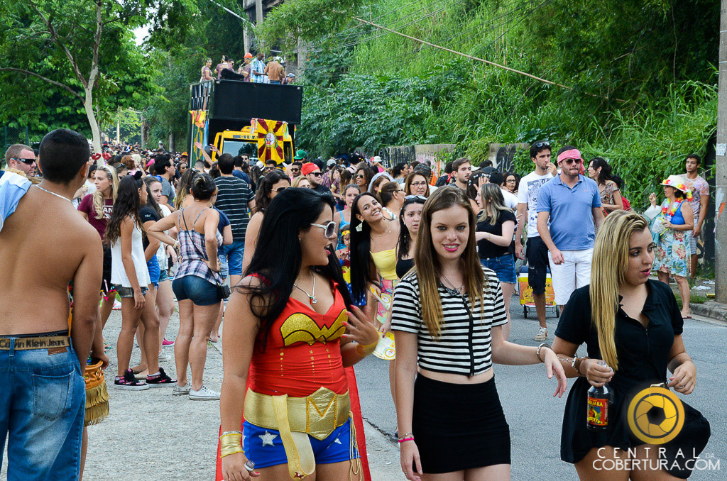 Bloco Pequeno Burguês 2015