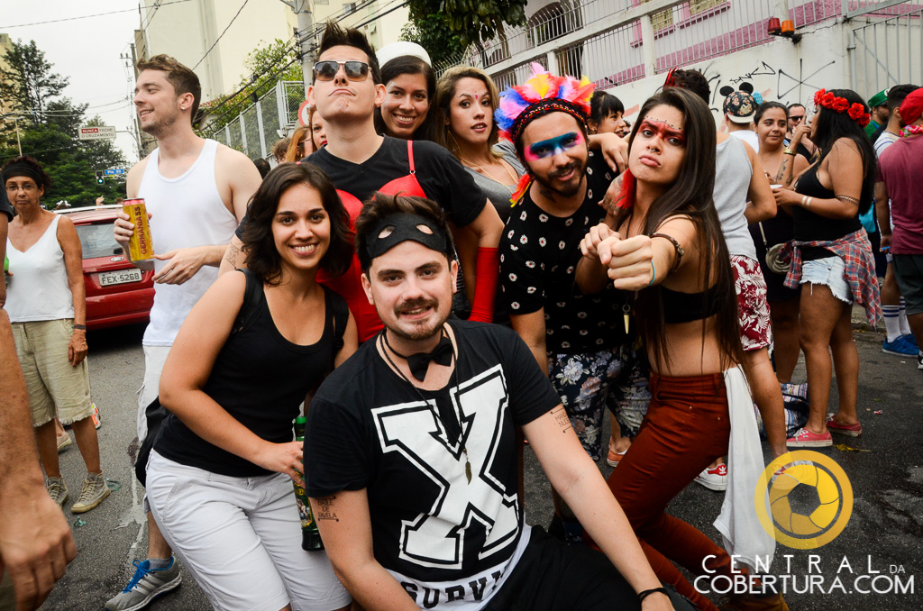 Bloco Agrada Gregos 2016