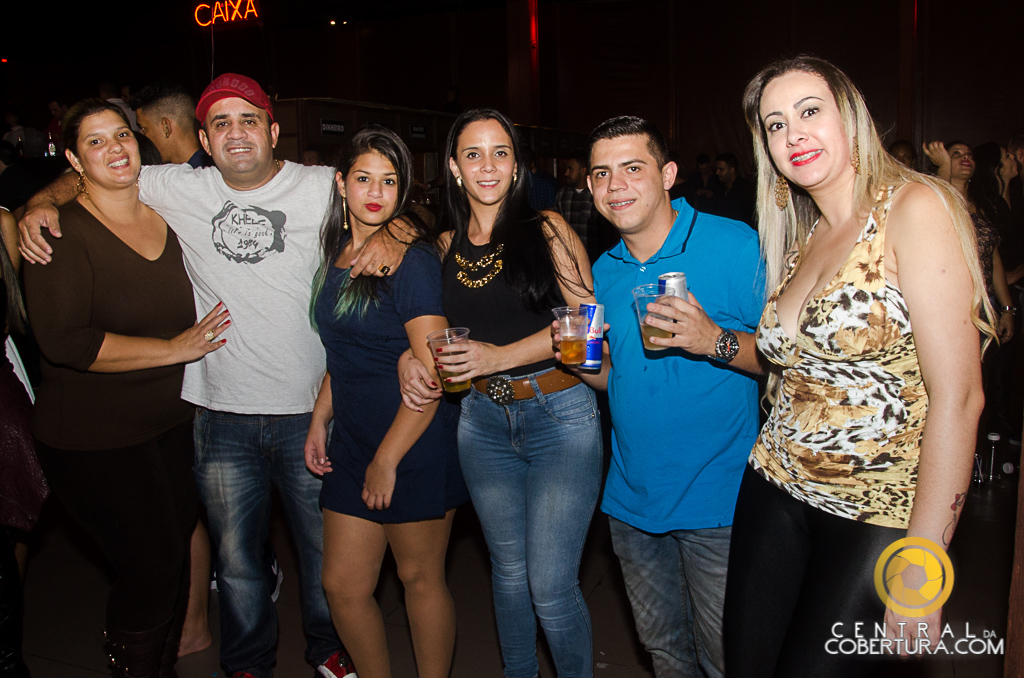 Festival sertanejo com Munhoz & Mariano e Paula Mattos