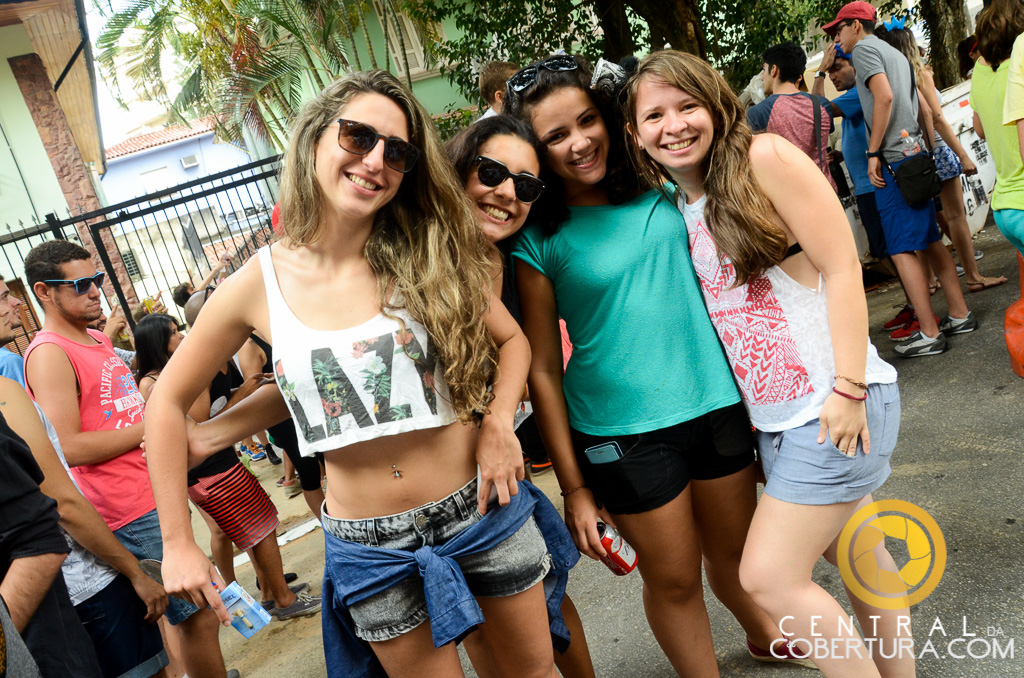 Bloco Agrada Gregos 2016