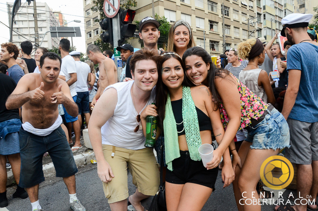 Bloco Agrada Gregos 2016